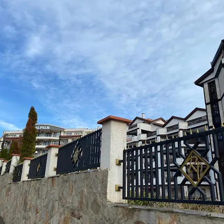 Royal Palm With Seaview Apartamento Sveti Vlas